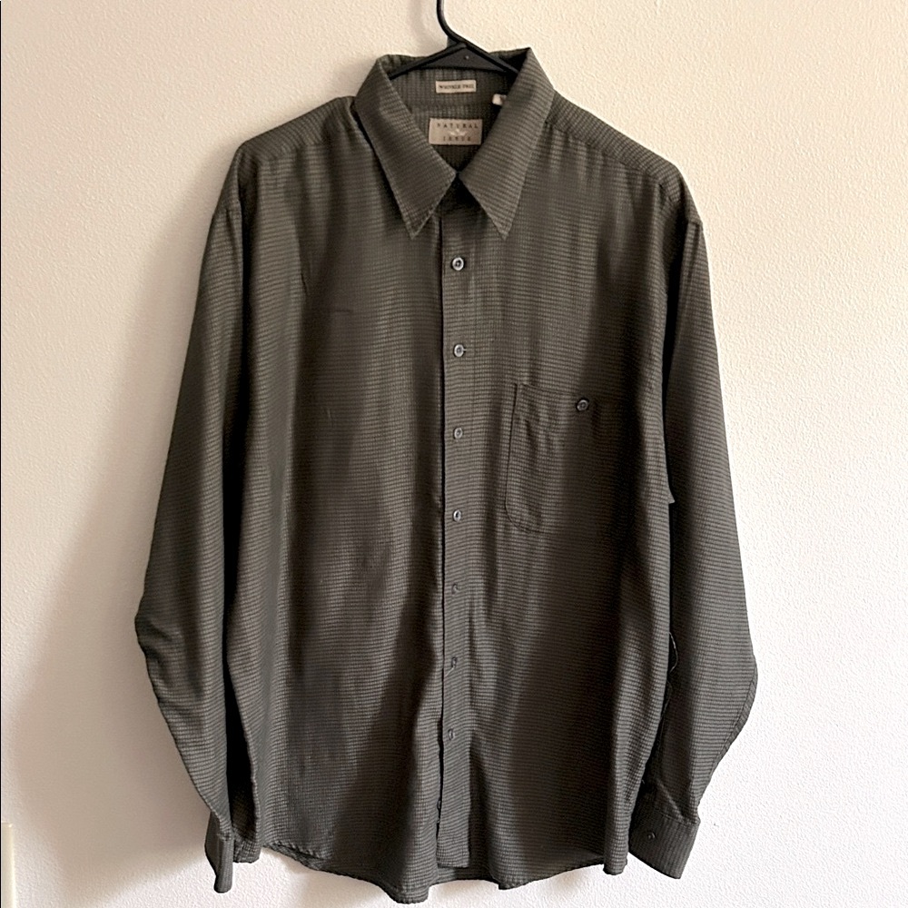 Men's LT Green Small Check Poly/Cotton Button-Down Shirt